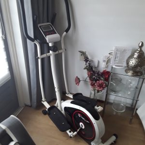 CARDIO STEP Hometrainer hoge kwaliteit en zo goed als nieuw